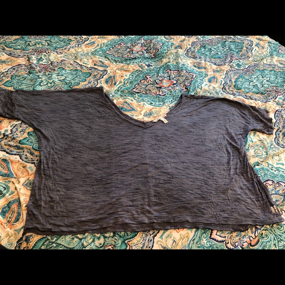 NWOT Victoria’s Secret crop top shirt. Medium